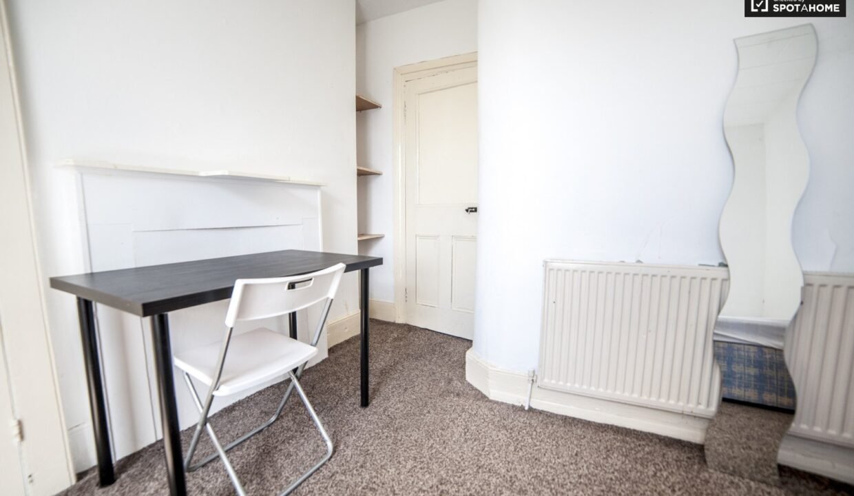 127bf3390e0cbaa57cf3c417d01dda5c94c4043b6be0bc8068765b19