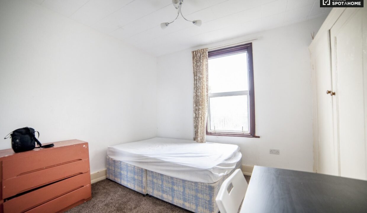 44b91ceb0e1296322e3ffe41814316fd802bb1ea3e0b25df16538978