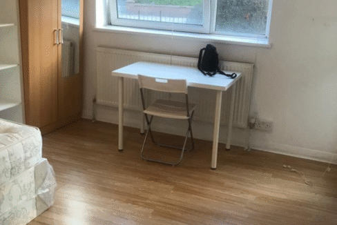 Broad Hurst Double Room 2