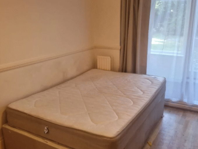 Rooms for Rent in London at best prices. Book your room here anytime Rooms for Rent in London